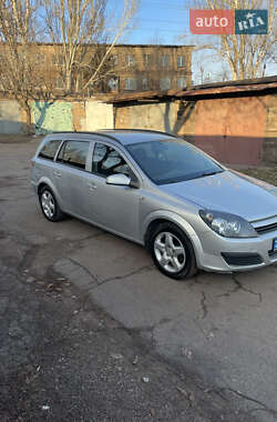 Универсал Opel Astra 2006 в Запорожье