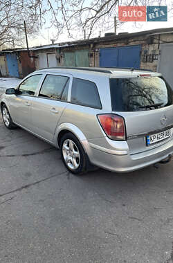 Универсал Opel Astra 2006 в Запорожье