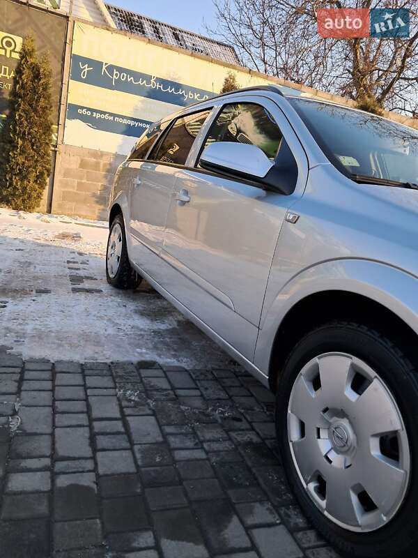 Универсал Opel Astra 2007 в Кропивницком