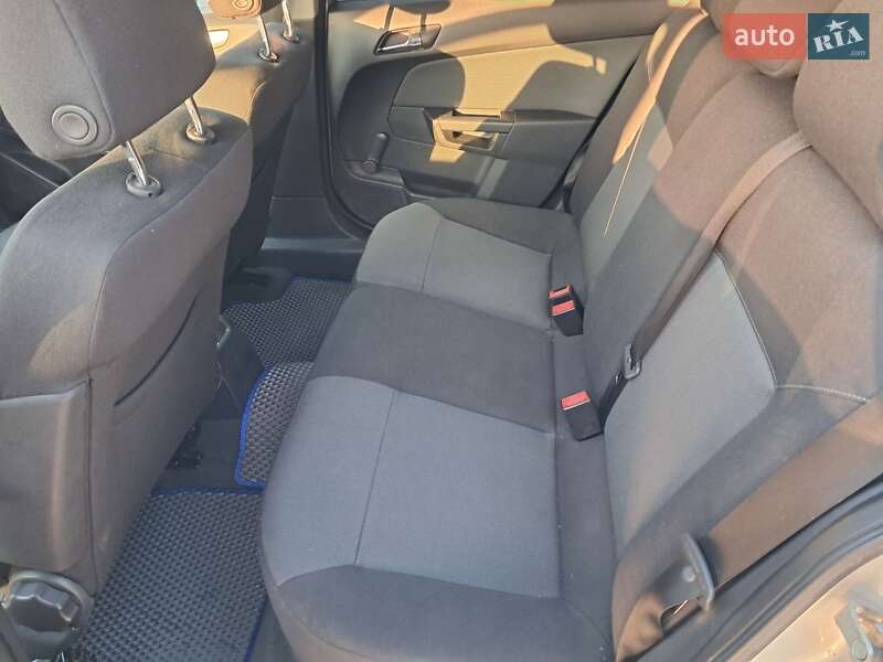 Универсал Opel Astra 2007 в Кропивницком