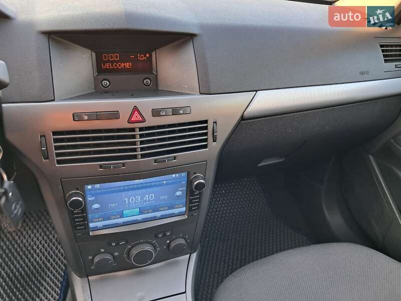 Универсал Opel Astra 2007 в Кропивницком