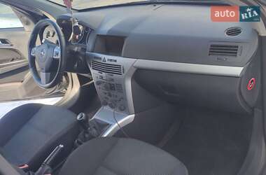 Универсал Opel Astra 2007 в 