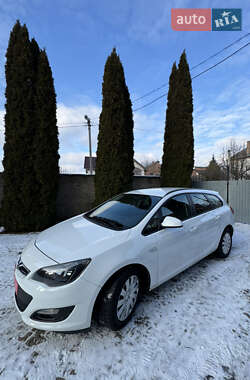 Универсал Opel Astra 2013 в Луцке