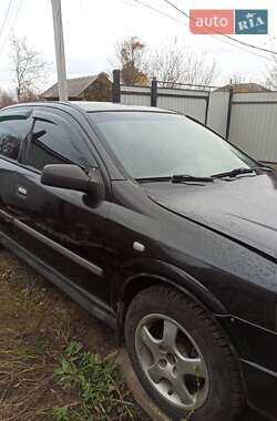 Седан Opel Astra 2008 в Глухове