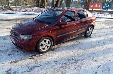 Хэтчбек Opel Astra 2000 в Горохове