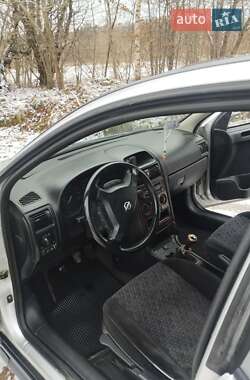 Хэтчбек Opel Astra 1998 в 
