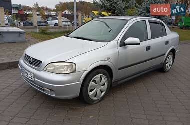 Седан Opel Astra 2005 в Виннице