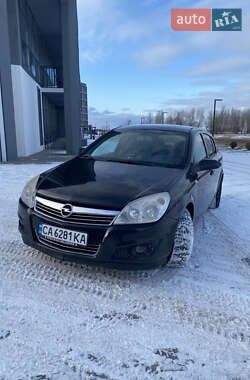 Хетчбек Opel Astra 2009 в Черкасах