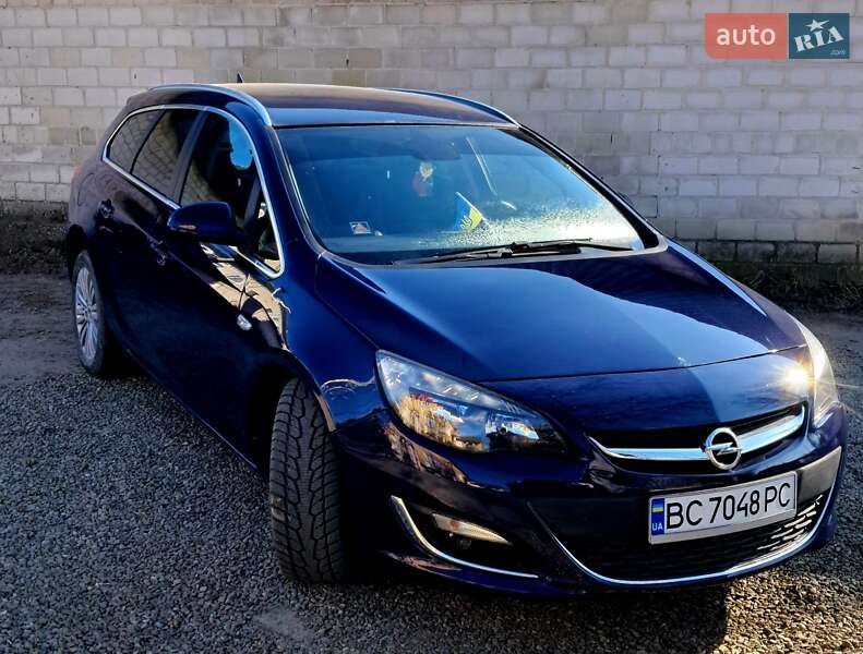 Opel Astra 2013