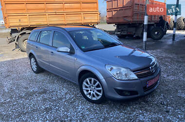 Універсал Opel Astra 2008 в Золотоноші