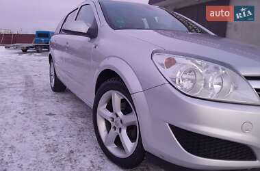Универсал Opel Astra 2007 в 