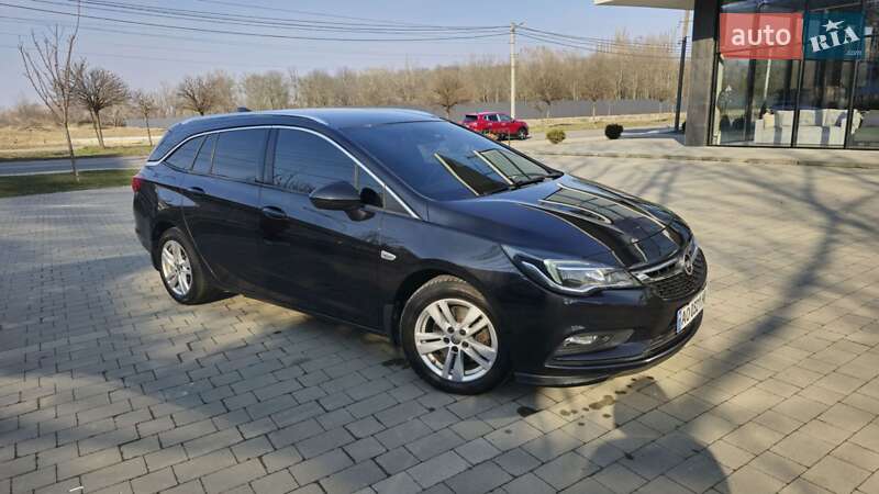 Универсал Opel Astra 2016 в Ужгороде фото 3 Универсал Opel Astra 2016 в Ужгороде