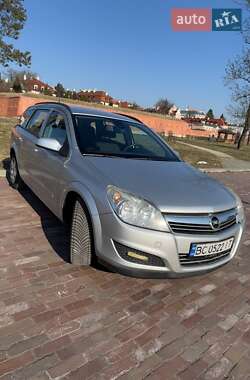Универсал Opel Astra 2008 в 
