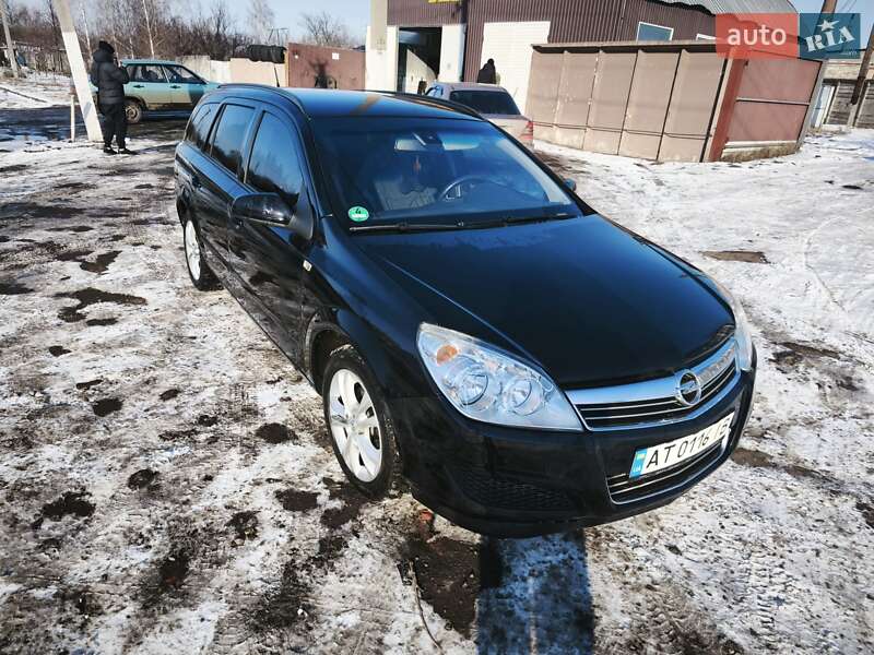 Универсал Opel Astra 2009 в 