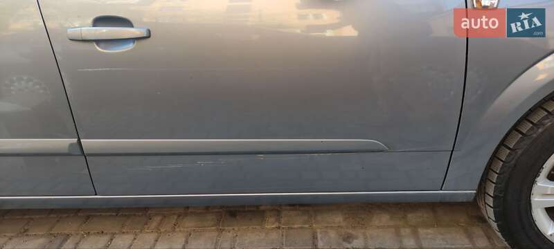 Универсал Opel Astra 2009 в Ивано-Франковске