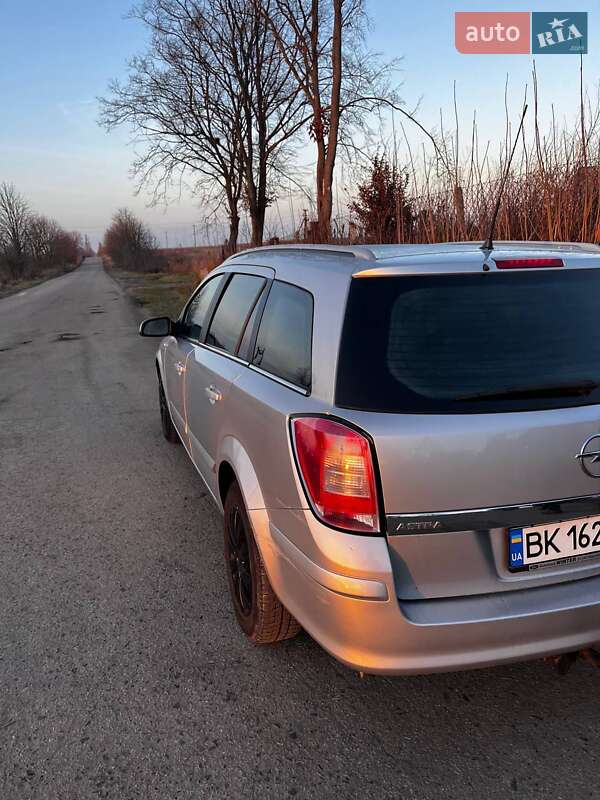 Opel Astra 2006