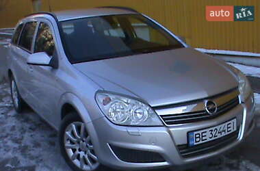 Універсал Opel Astra 2008 в Миколаєві