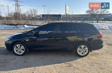 Универсал Opel Astra 2017 в 