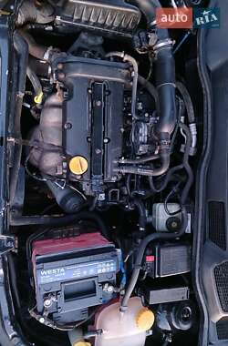 Седан Opel Astra 2007 в 