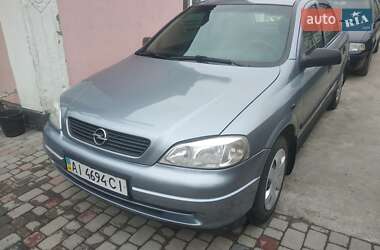 Седан Opel Astra 2006 в Гайвороні