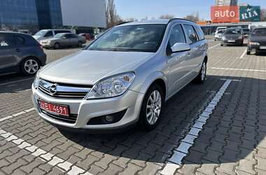 Универсал Opel Astra 2008 в Одессе