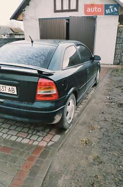 Хэтчбек Opel Astra 1999 в 