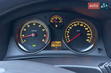 Універсал Opel Astra 2010 в 