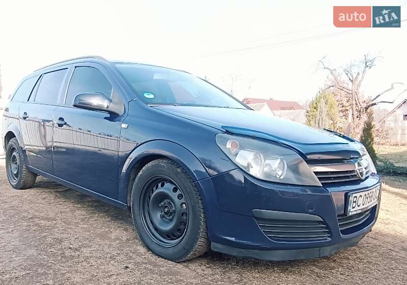 Универсал Opel Astra 2006 в Ивано-Франковске
