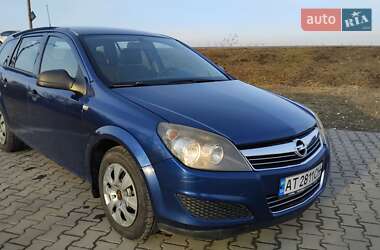 Універсал Opel Astra 2010 в 