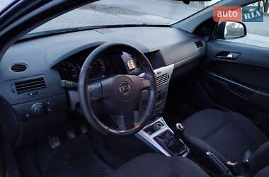 Універсал Opel Astra 2010 в 
