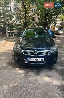 Универсал Opel Astra 2008 в Одессе