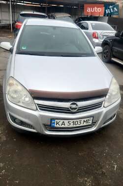 Седан Opel Astra 2008 в Бородянці