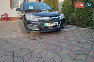 Універсал Opel Astra 2008 в Черкасах