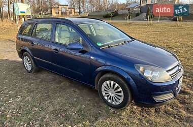 Универсал Opel Astra 2005 в Звенигородке