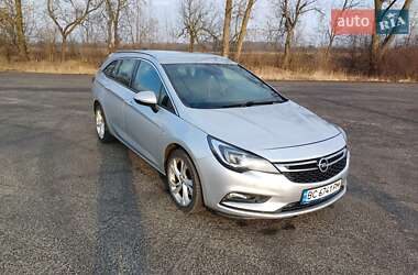 Универсал Opel Astra 2016 в Львове