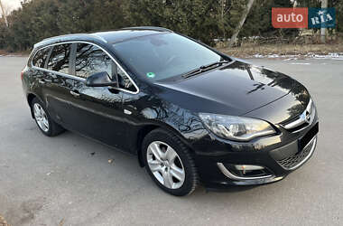 Універсал Opel Astra 2013 в Коломиї