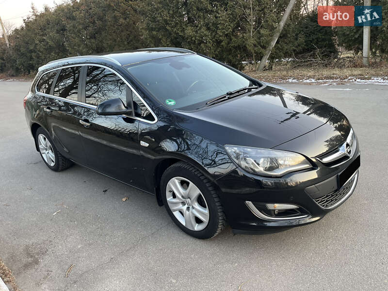Opel Astra 2013