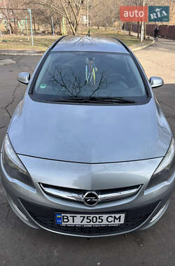 Универсал Opel Astra 2012 в Кривом Роге