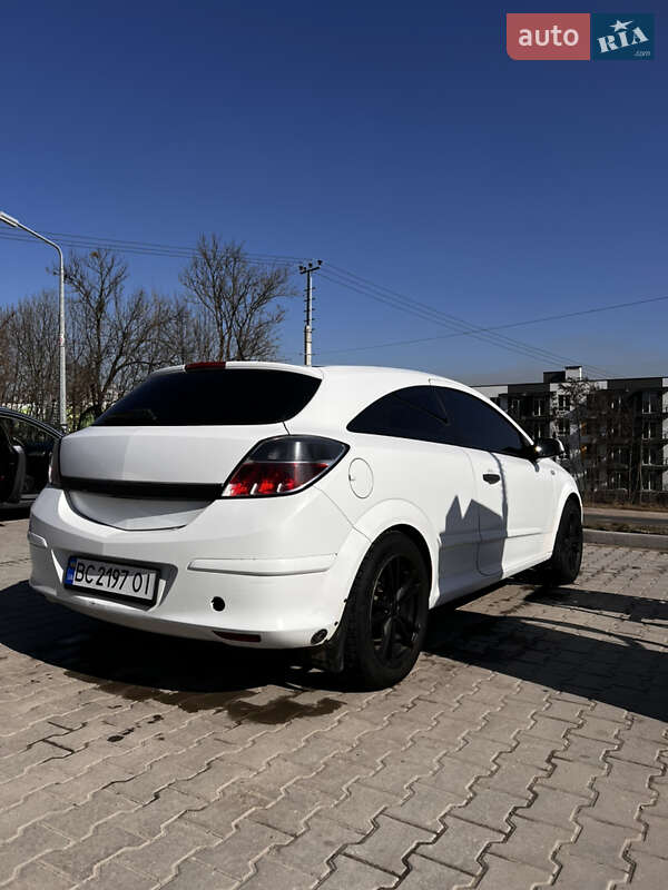 Хетчбек Opel Astra 2006 в Львові