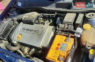 Универсал Opel Astra 2001 в 