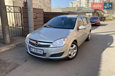 Универсал Opel Astra 2007 в Зенькове