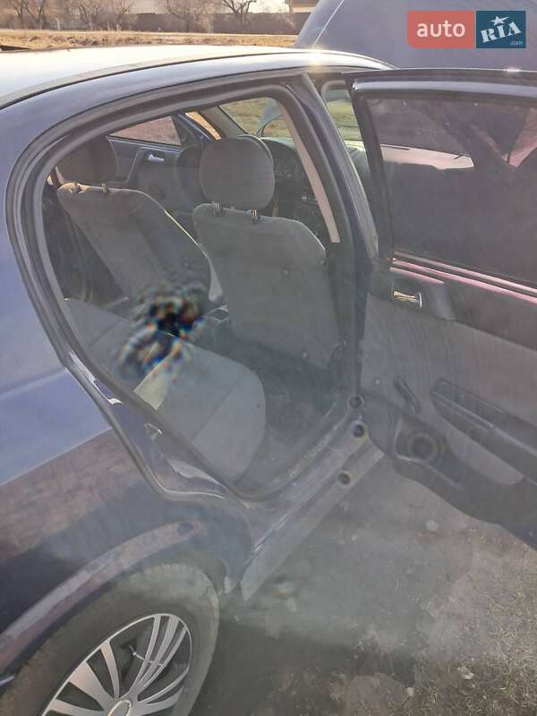 Седан Opel Astra 2007 в Миргороде фото 9 Седан Opel Astra 2007 в Миргороде