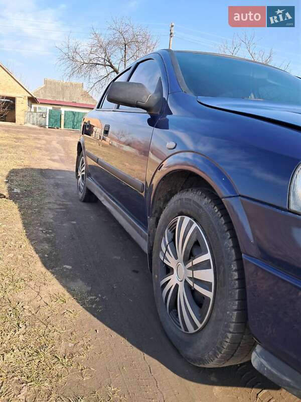 Седан Opel Astra 2007 в Миргороде фото 5 Седан Opel Astra 2007 в Миргороде