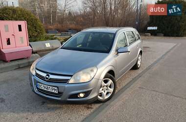 Универсал Opel Astra 2008 в Дрогобыче