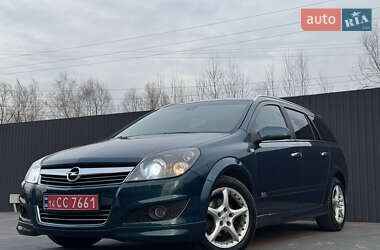 Универсал Opel Astra 2008 в Дрогобыче