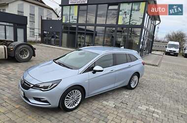Универсал Opel Astra 2016 в 
