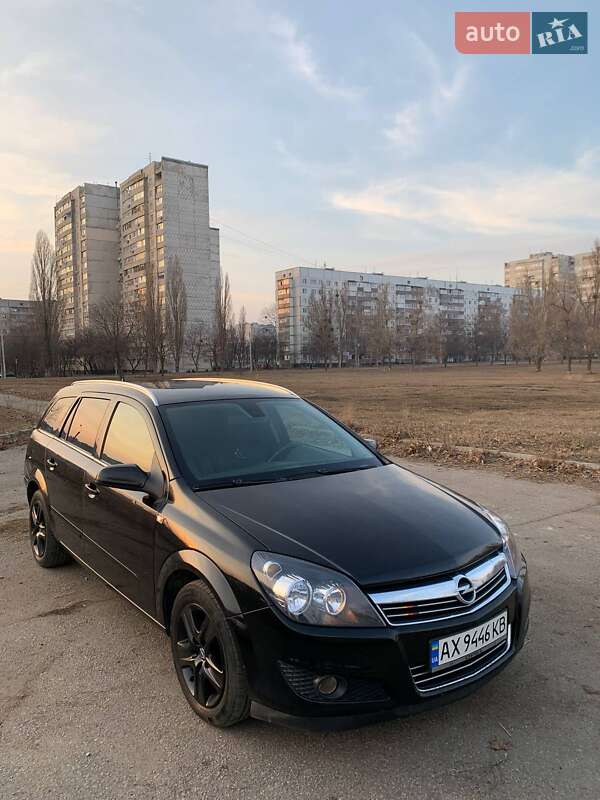 Opel Astra 2008
