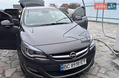 Універсал Opel Astra 2013 в Буську