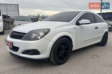 Купе Opel Astra 2006 в Львові