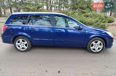 Универсал Opel Astra 2007 в 
